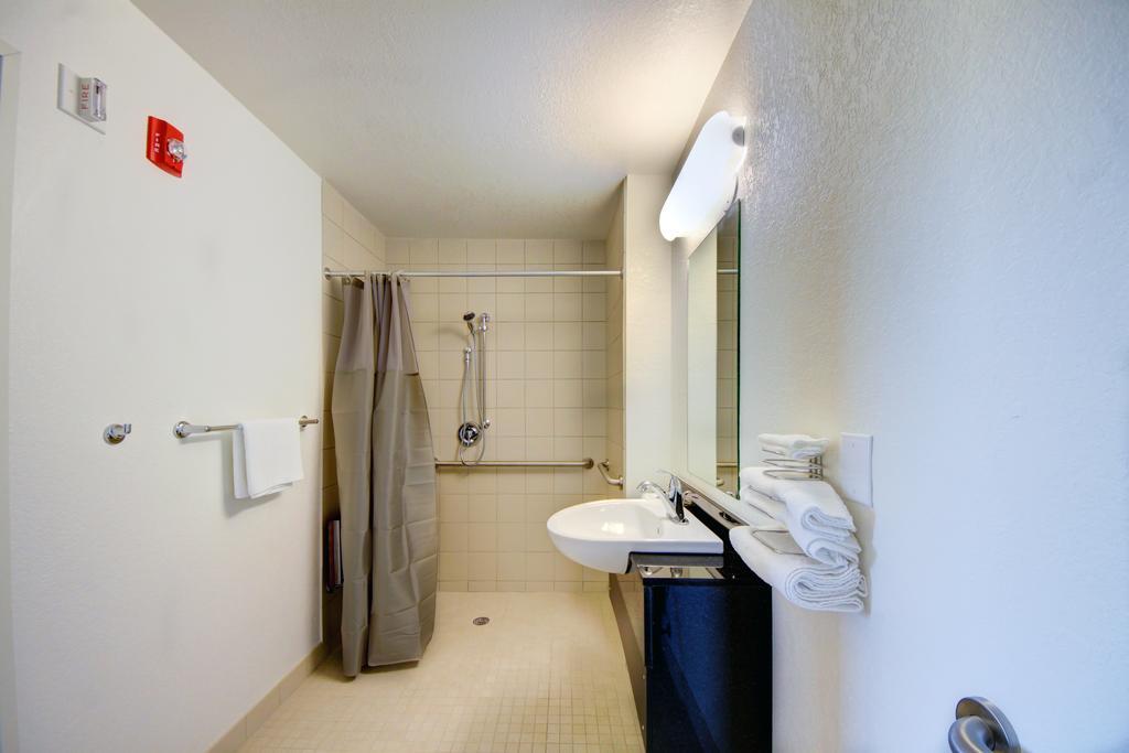 Americas Best Value Inn Stillwater Exteriör bild