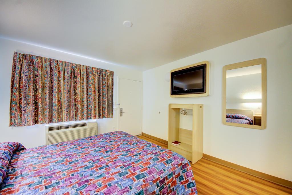 Americas Best Value Inn Stillwater Exteriör bild
